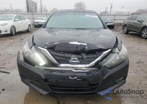 2017 Nissan Altima 2.5 из США, поврежденный, VIN 1N4AL3APXHC263346